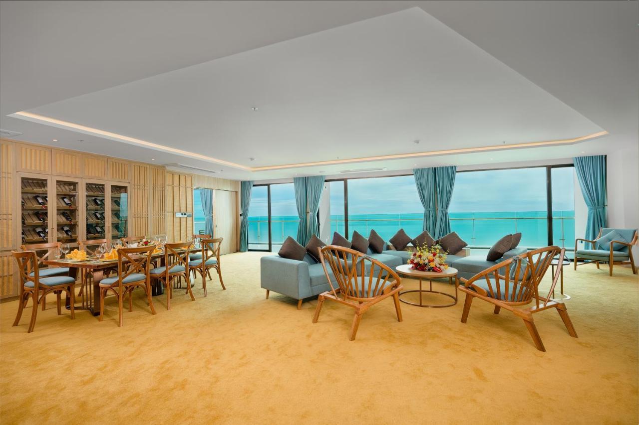 Sala Grand Tuyhoa Hotel Tuy Hoa Extérieur photo
